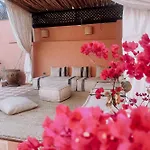 Riad Solila, 4 Suites King Size, Menage Et Breakfast Inclus